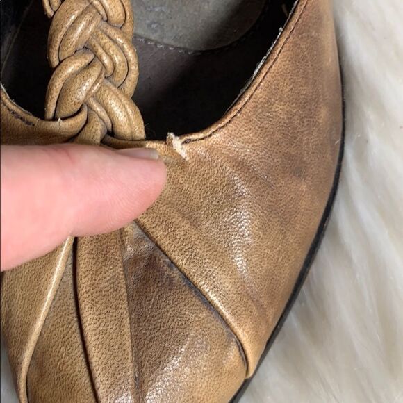 Anthro Blay Tan Washed Leather Heels Size 39/8.5 - Picture 7 of 7